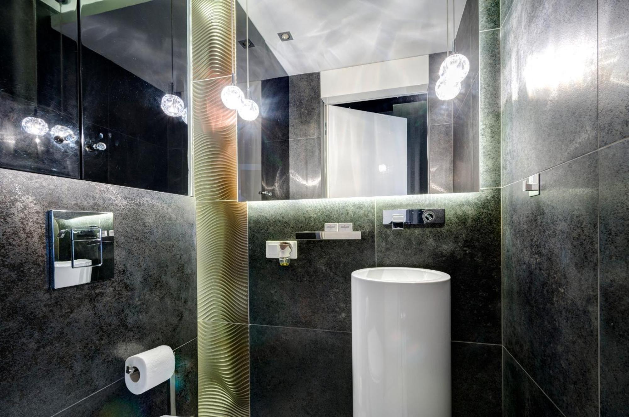 Dom & House - Old Town Waterlane Apartment Gdansk Luaran gambar